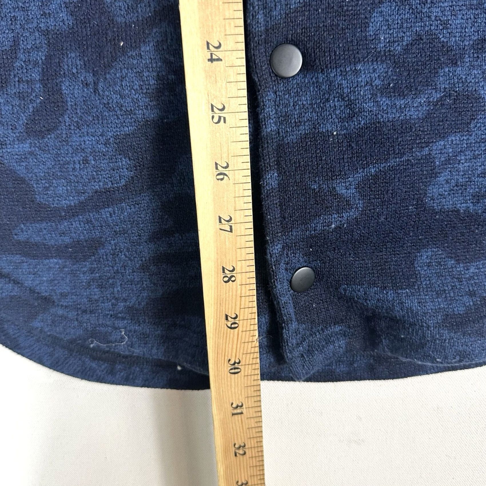 Levi's Levi's Shaket Thick Flannel Shirt Jacket Blue Black Camo Snap L/S Mens Small Jacket Men S Camouflage Bomber Shirt Size US S / EU 44-46 / 1 - 5 Thumbnail