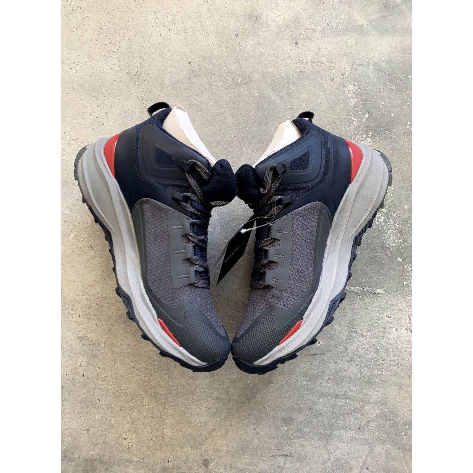 The North Face THE NORTH FACE VECTIV EXPLORIS 2 MID FUTURELIGHT BOOTS Men US14 48 Gray Hiking Waterproof Boot Mens Size US 13 / EU 46 - 3 Thumbnail