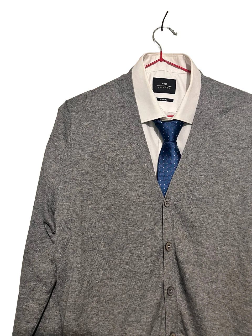 Suitsupply SUITSUPPLY Cotton Cashmere Grey V-Neck Cardigan Size US S / EU 44-46 / 1 - 2 Thumbnail