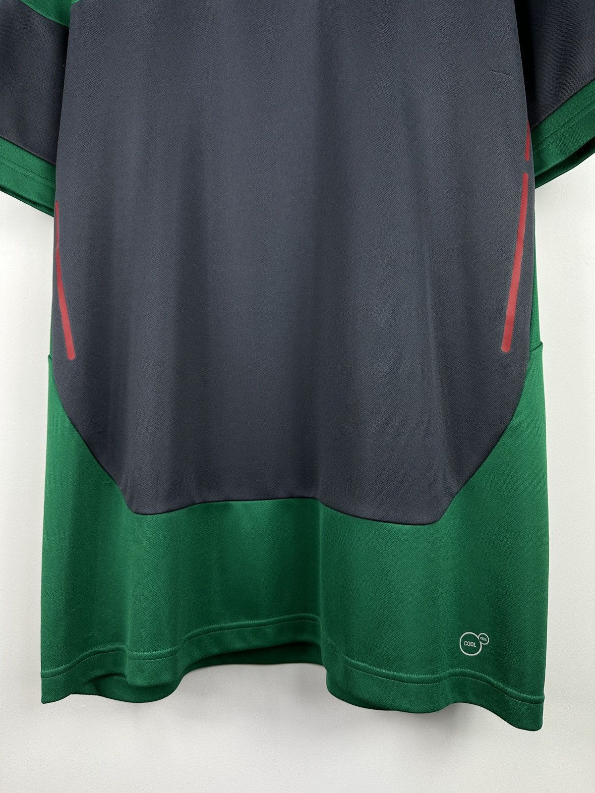 Puma Puma Away Cameroun Soccer Jersey Size US L / EU 52-54 / 3 - 4 Thumbnail