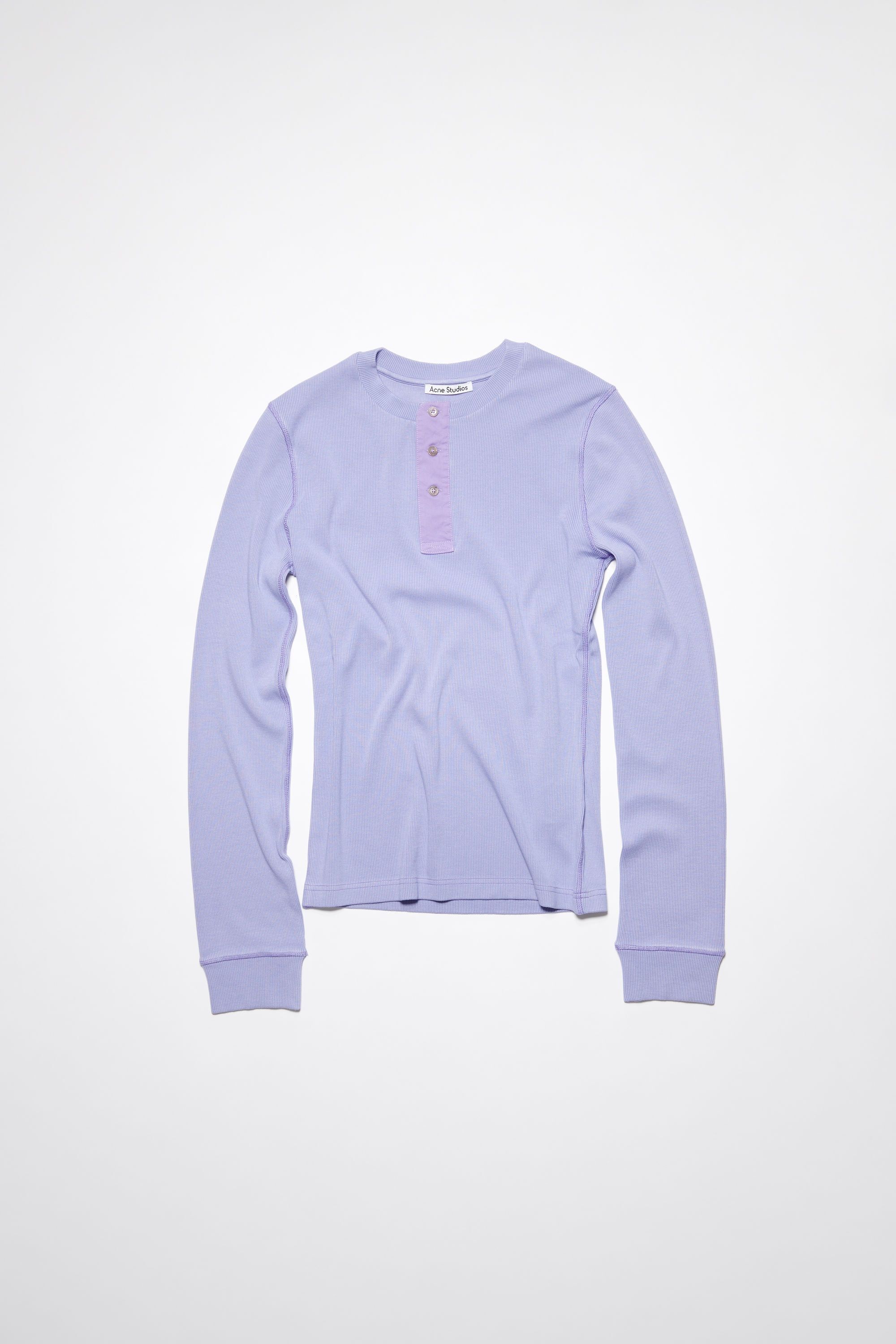 Acne Studios o1y0725 Crewneck T-Shirt in Lilac Size L / US 10 / IT 46 - 1 Thumbnail