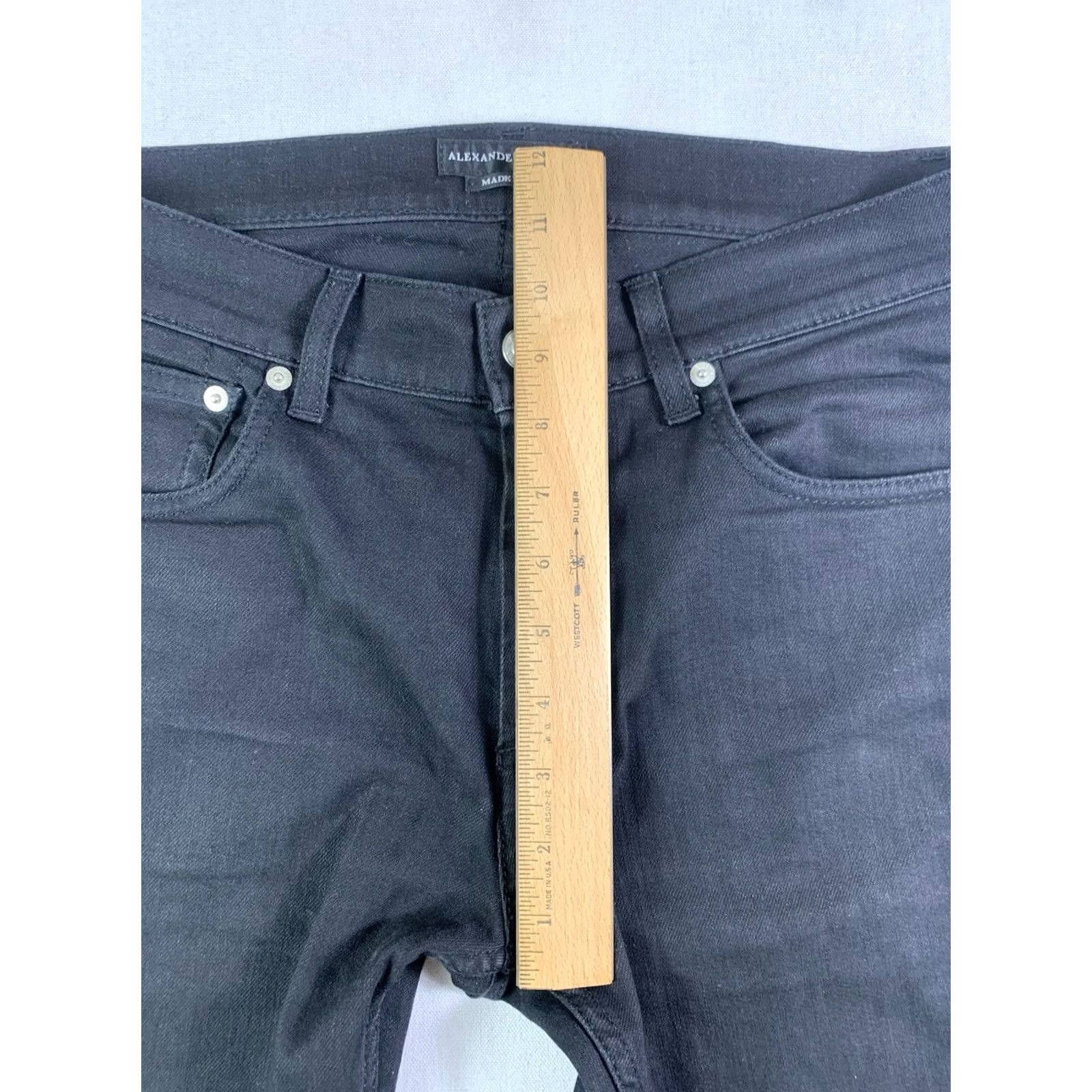 Alexander McQueen Alexander McQueen Black Slim Fit Jeans Women 32 Leather Stripe 5-Pocket Denim Inseam 33 Skinny Regular Size 46? Size 24" / US 00 / IT 34 - 5 Thumbnail