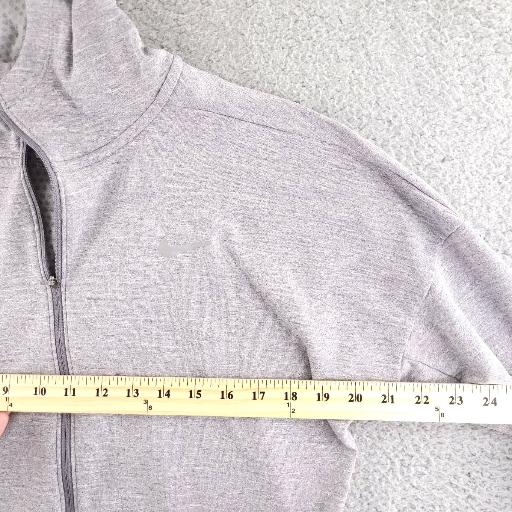 Nike Nike Therma Sphere Running Hoodie Womens XS Gray Sweatshirt Thumb Holes Dri Fit Size XS / US 0-2 / IT 36-38 - 7 Thumbnail