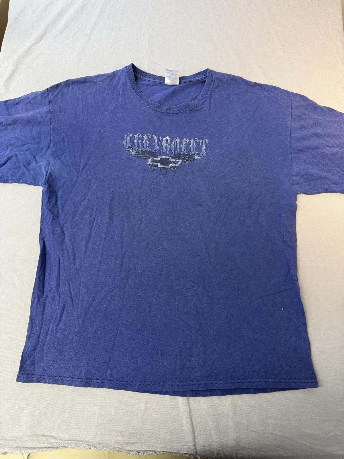 Gildan Faded Y2k Chevrolet Logo T-shirt Logo Wings Blue Tee XL Size US XL / EU 56 / 4 - 2 Thumbnail