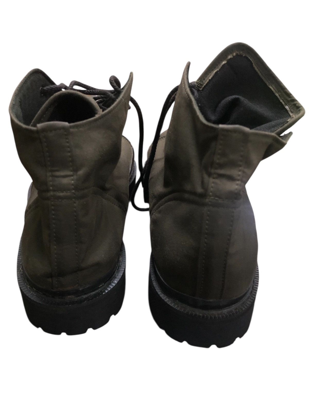Designer × Issey Miyake ISSEY MIYAKE SHOES UNISEX Size US 6 / EU 39 - 16 Thumbnail