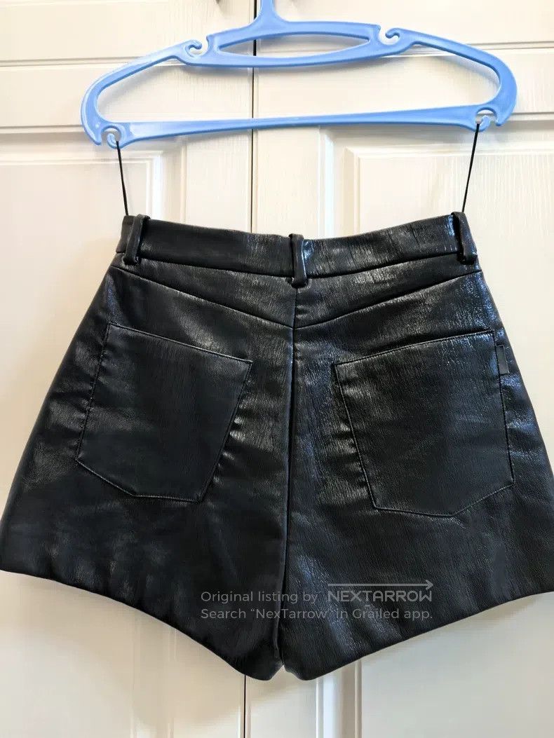 Saint Laurent Paris Saint Laurent Paris size F36 Leather Shorts Size 23" - 2 Thumbnail