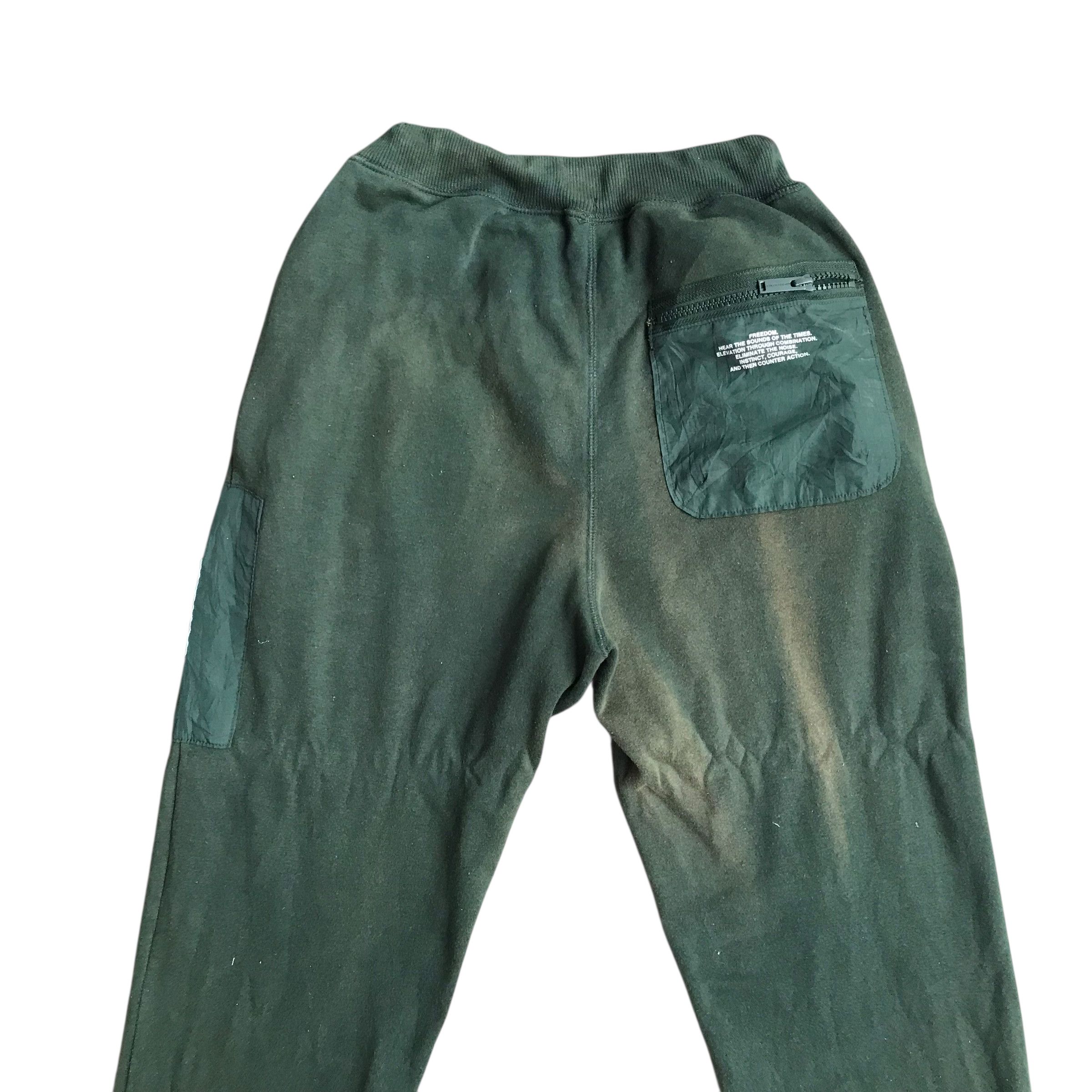 Undercover Rare GU x Undercover Jogger pants Sun faded -Size 26 to 27 Size US 26 / EU 42 - 6 Thumbnail