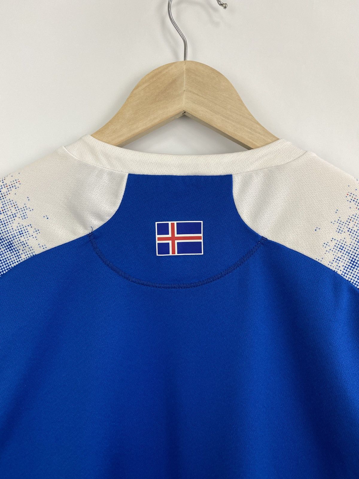 Errea 🇮🇸 Vintage Errea Iceland KSI Soccer Jersey Blokecore Rare Size US L / EU 52-54 / 3 - 10 Thumbnail