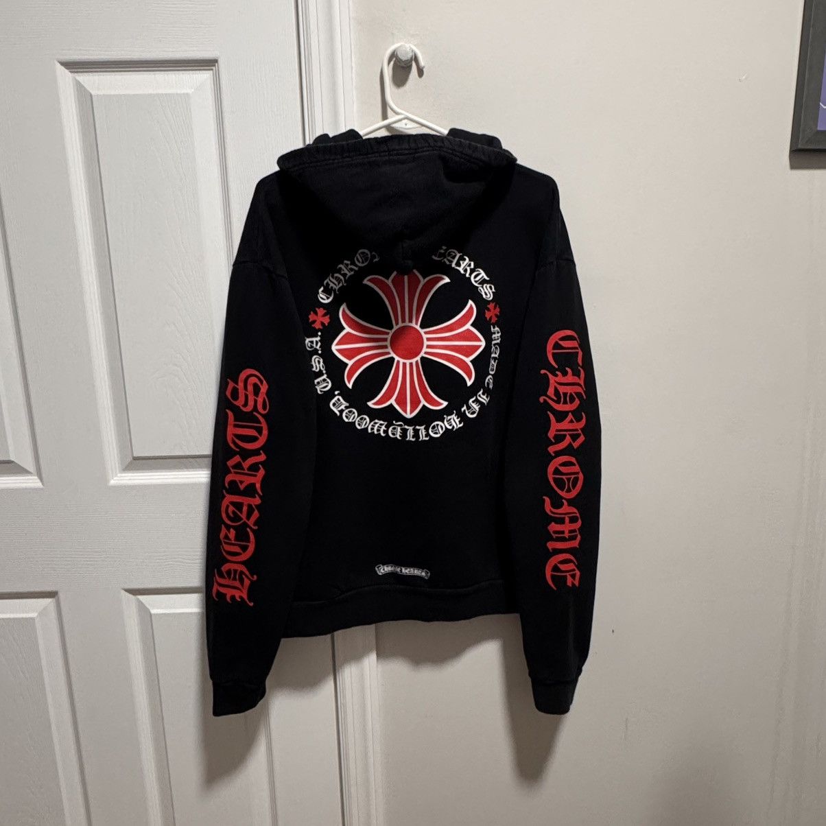 Chrome Hearts Chrome Hearts Red Spell Out ”Made In Hollywood” Hoodie Size US S / EU 44-46 / 1 - 2 Thumbnail