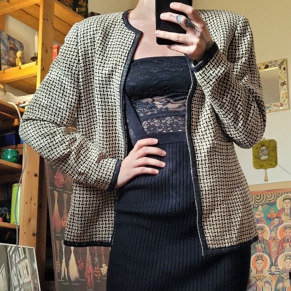 Other Escada Vintage Italian Blazer Wool & Silk Blend - Size 38 Size XS / US 0-2 / IT 36-38 - 1 Thumbnail