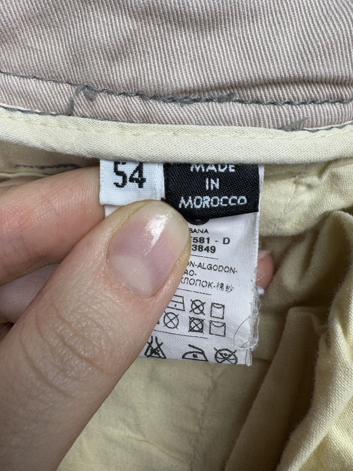 Dolce & Gabbana Dolce & Gabbana y2k beige fade utility military cargo shorts Size US 38 / EU 54 - 14 Thumbnail