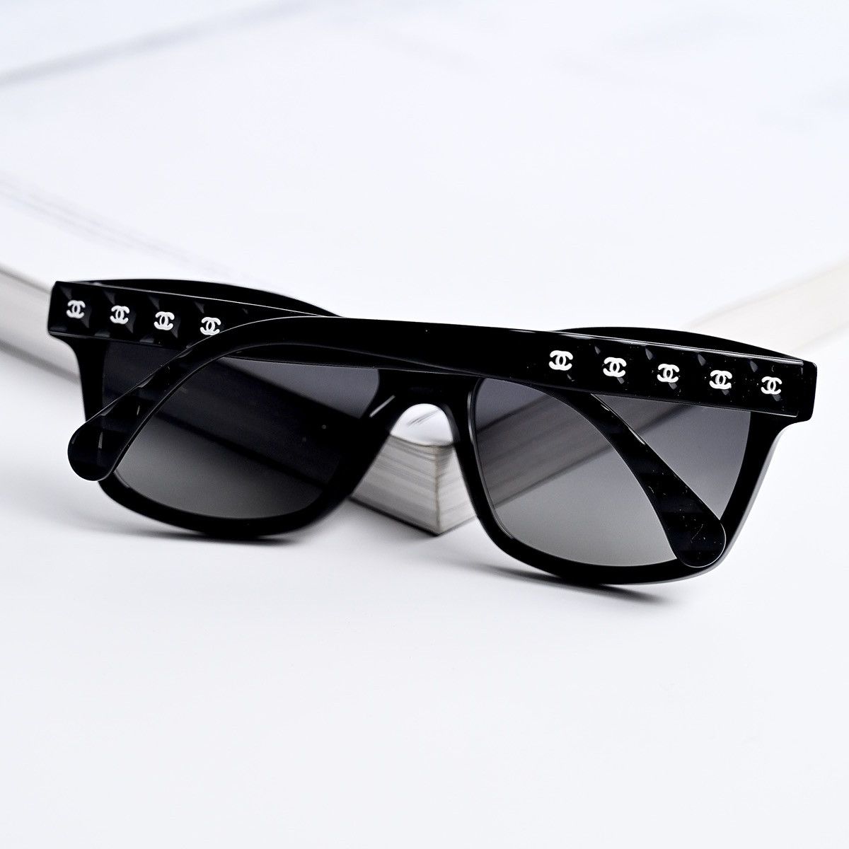 Chanel CHANEL 0CH5484 SUNGLASSES Size ONE SIZE - 10 Thumbnail
