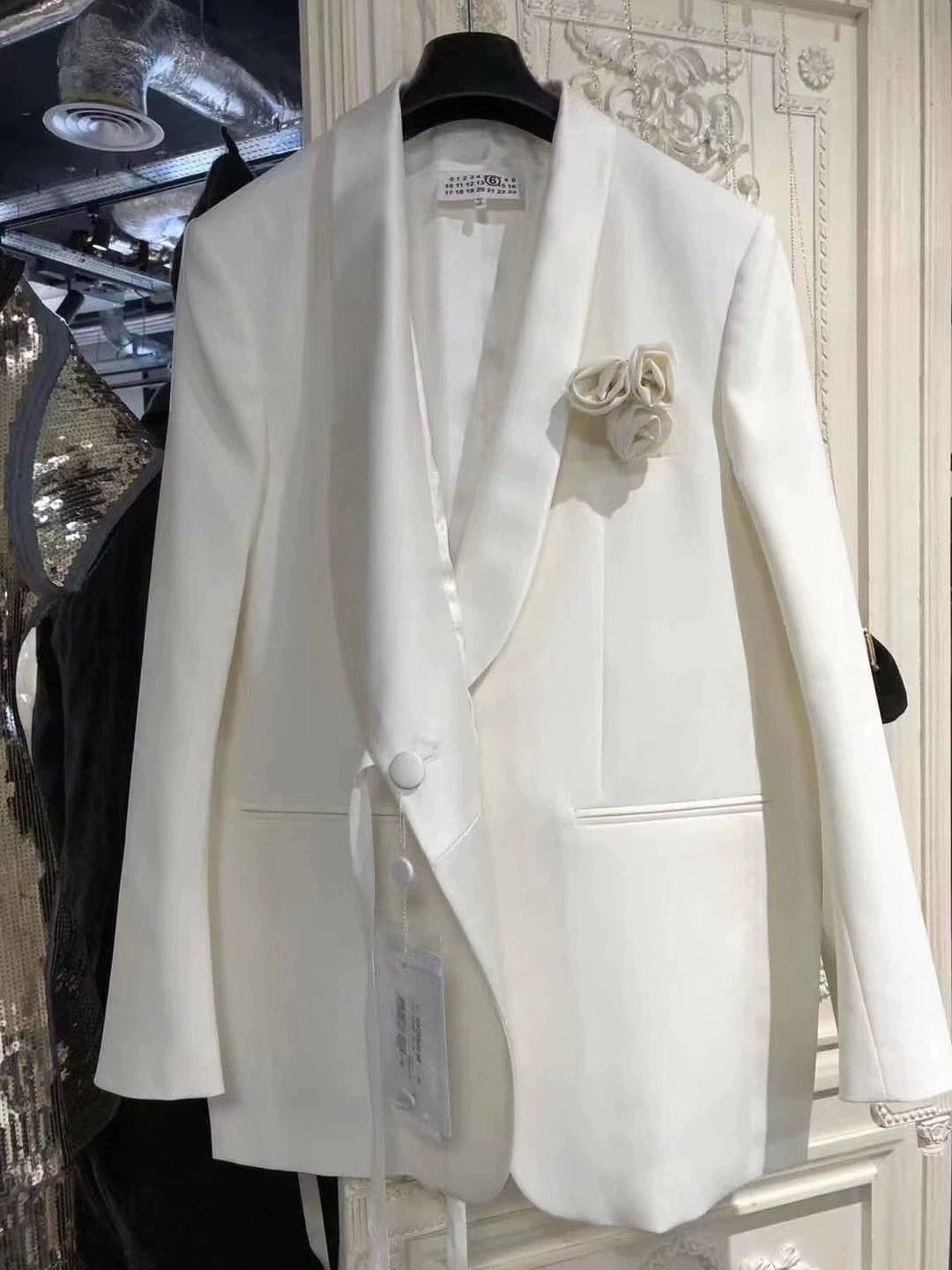 Maison Margiela Maison Margiela Bridal Blazer FR40 New Size M / US 6-8 / IT 42-44 - 1 Thumbnail