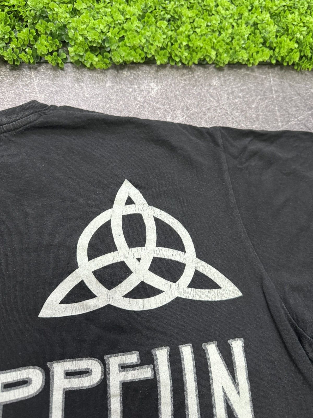 Band Tees Vintage 2000s Led Zeppelin Icarus T Shirt Rock Band Size US XL / EU 56 / 4 - 16 Thumbnail
