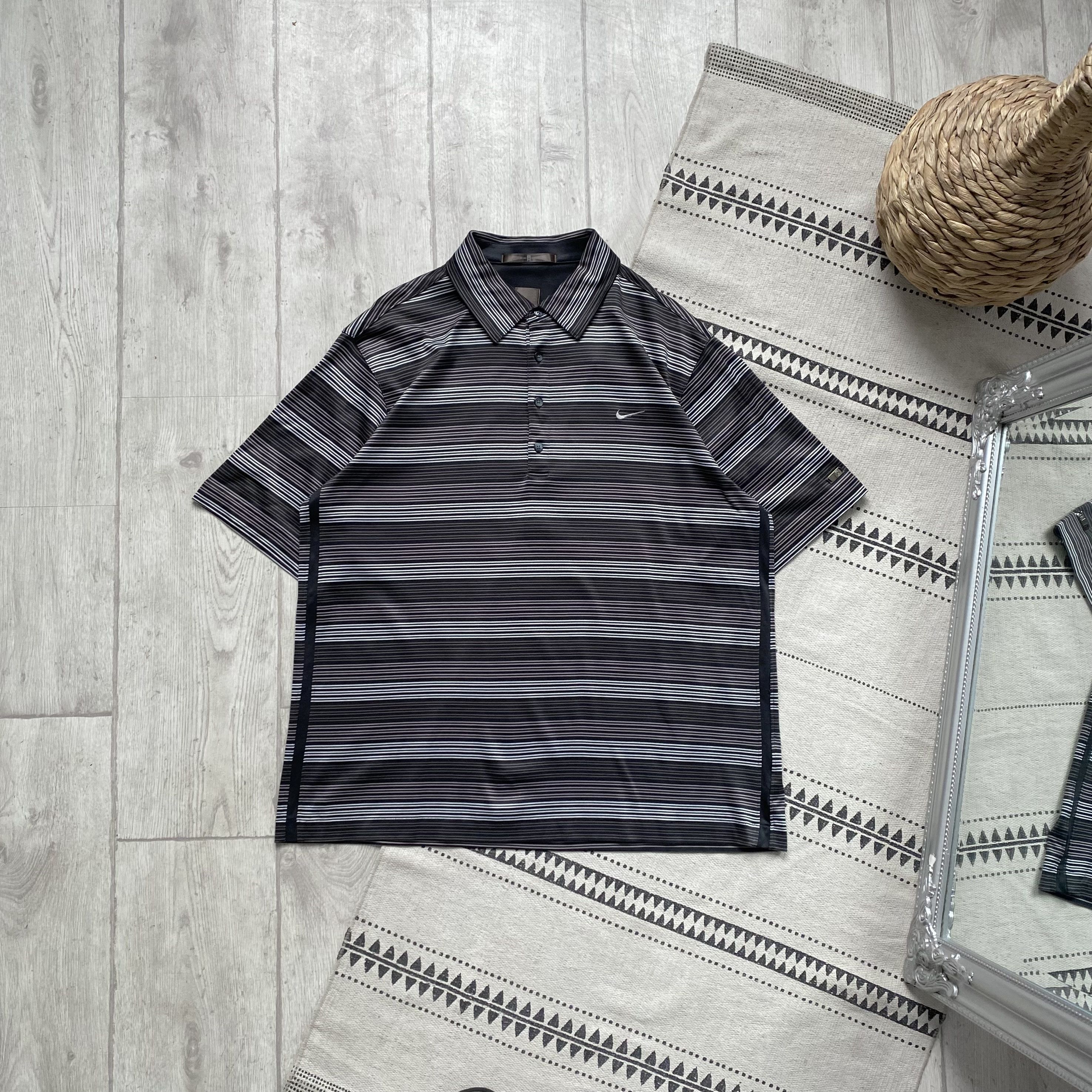 Nike × Tiger Woods 🏌🏼️ Vintage Tiger Woods Nike Golf Polos stripped federer Size US L / EU 52-54 / 3 - 1 Thumbnail