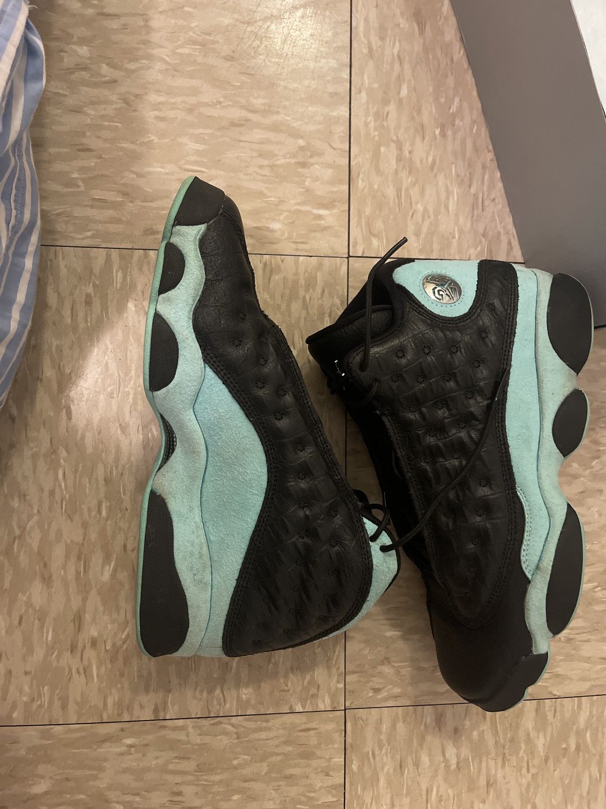 Jordan Brand Jordan island block 13s Size US 7 / EU 40 - 2 Thumbnail