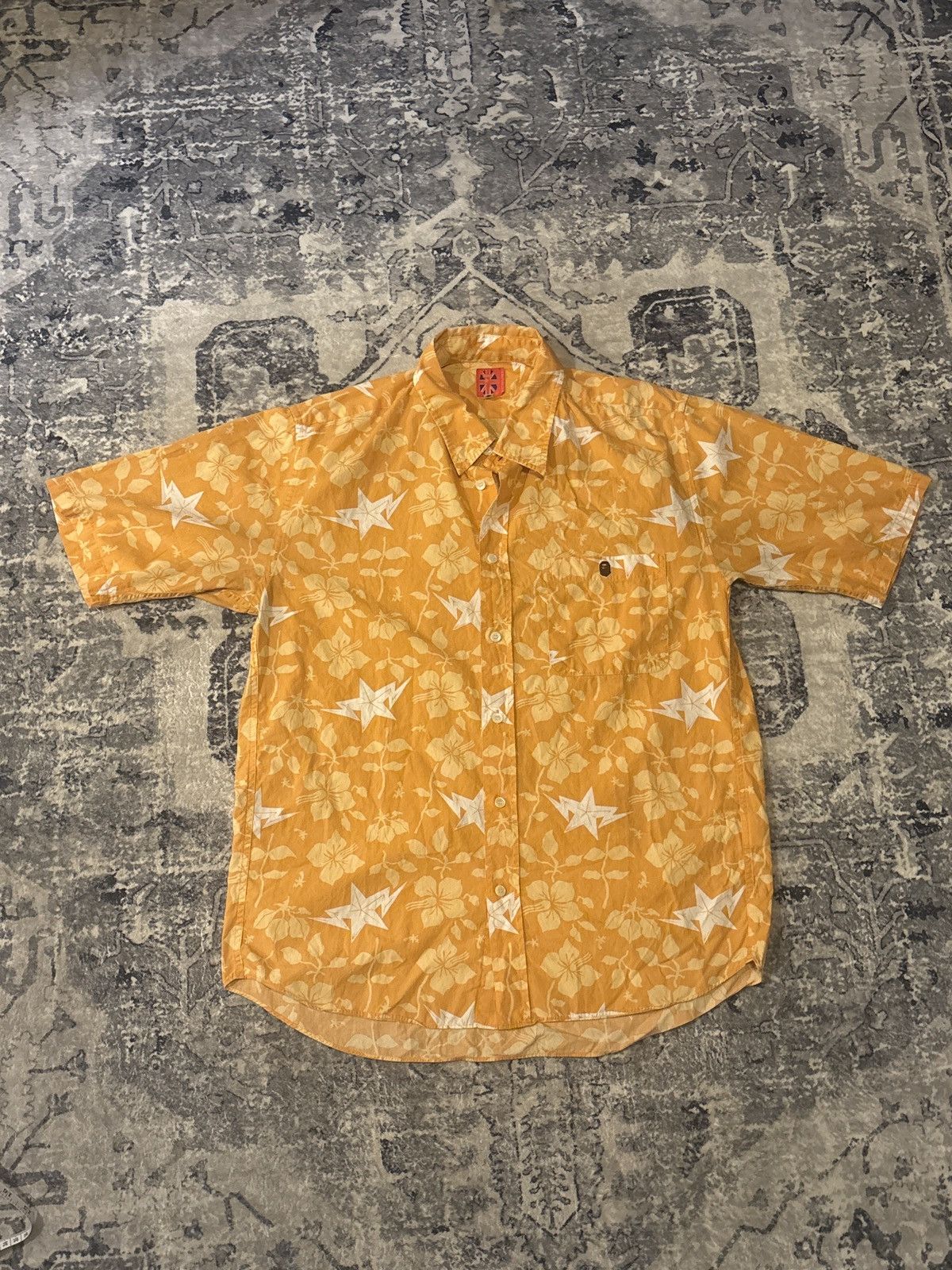 Bape BAPE Hibiscus Aloha Shirt Size US XL / EU 56 / 4 - 1 Thumbnail