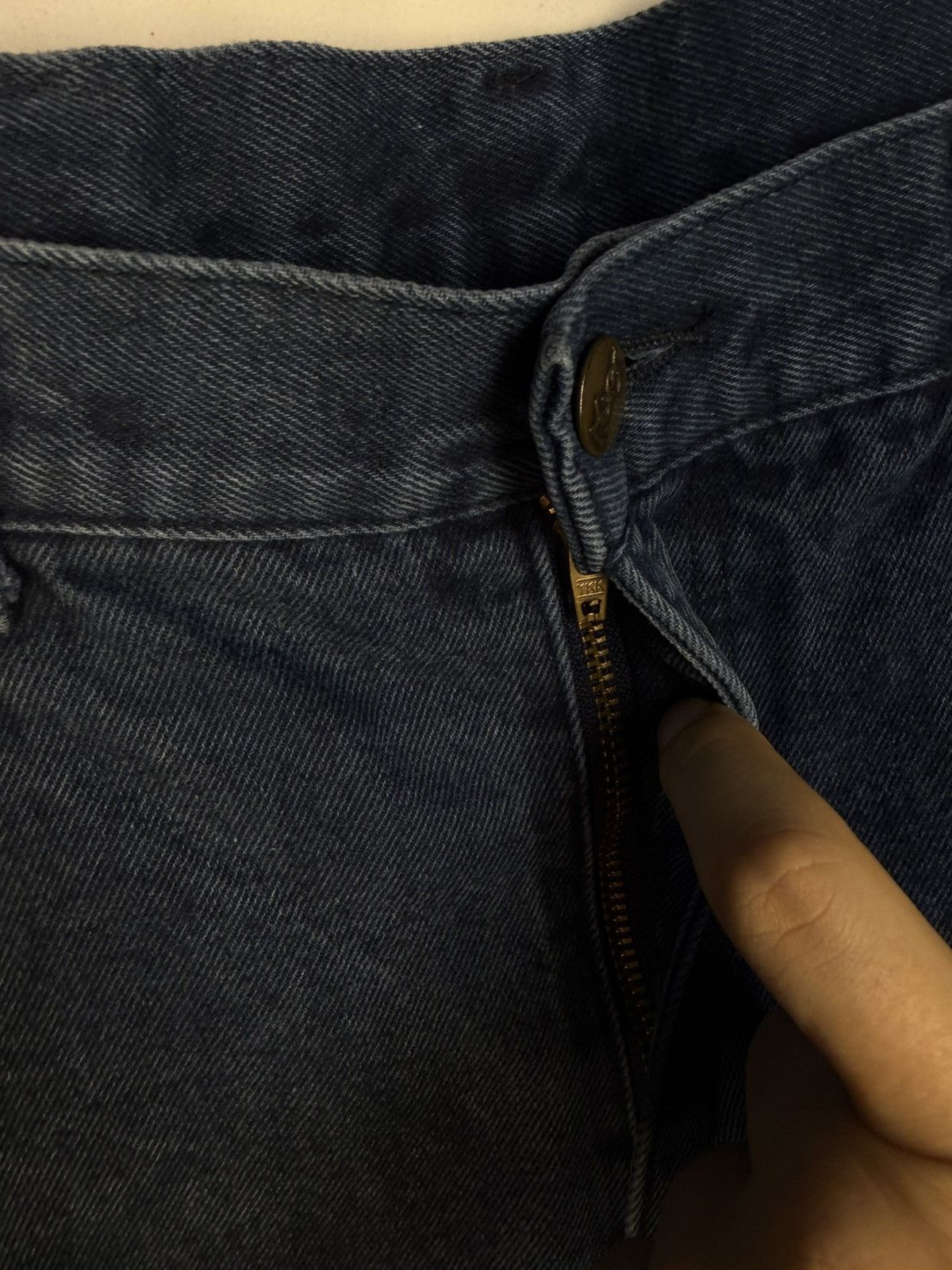 Yves Saint Laurent 90s 34x34 Vintage YSL Jeans Denim Pants Metal Logo Selvedge Size US 34 / EU 50 - 12 Thumbnail