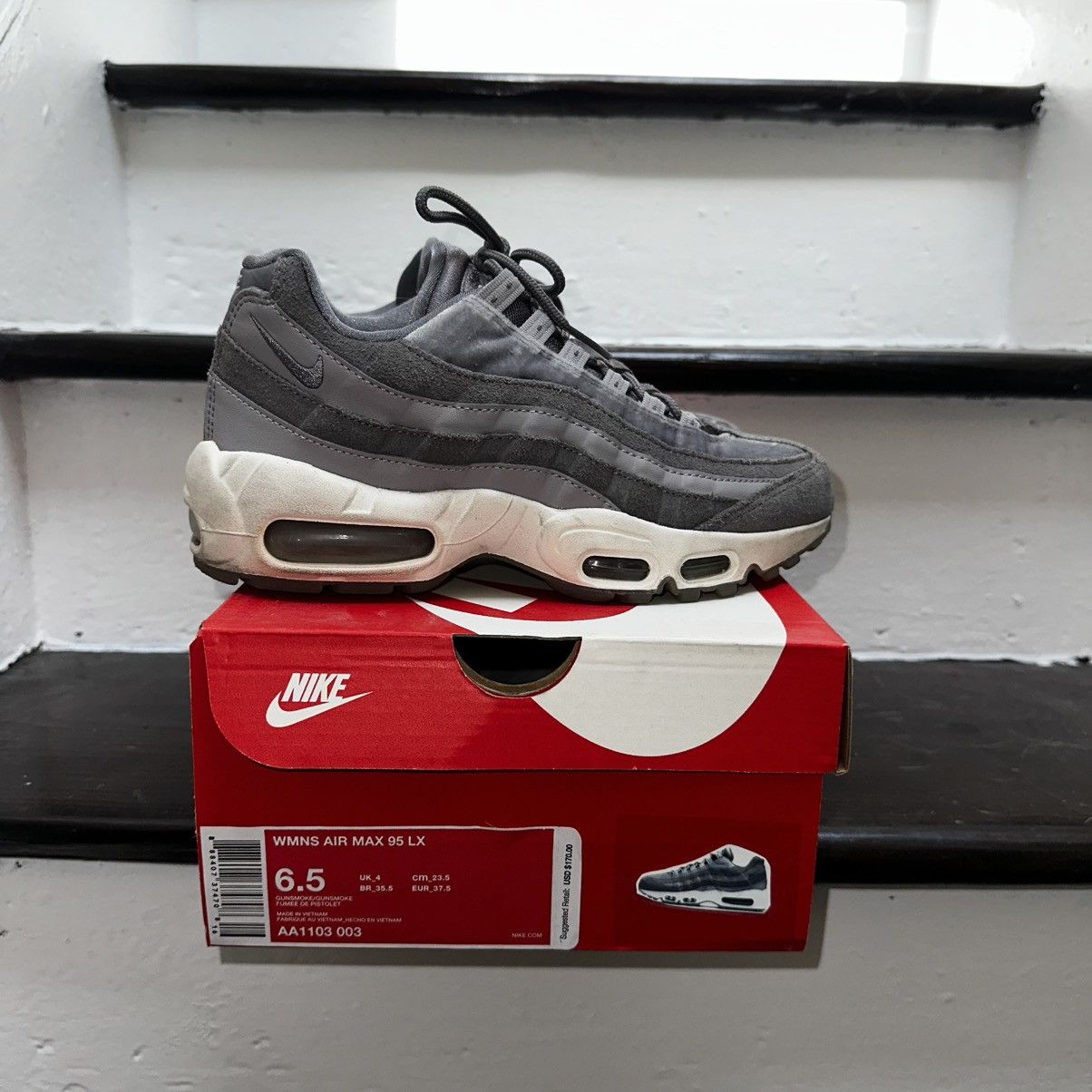 Nike Nike Wmns Air Max 95 LX Gunsmoke Grey Gray W 6.5 Size US 6.5 / IT 36.5 - 1 Thumbnail