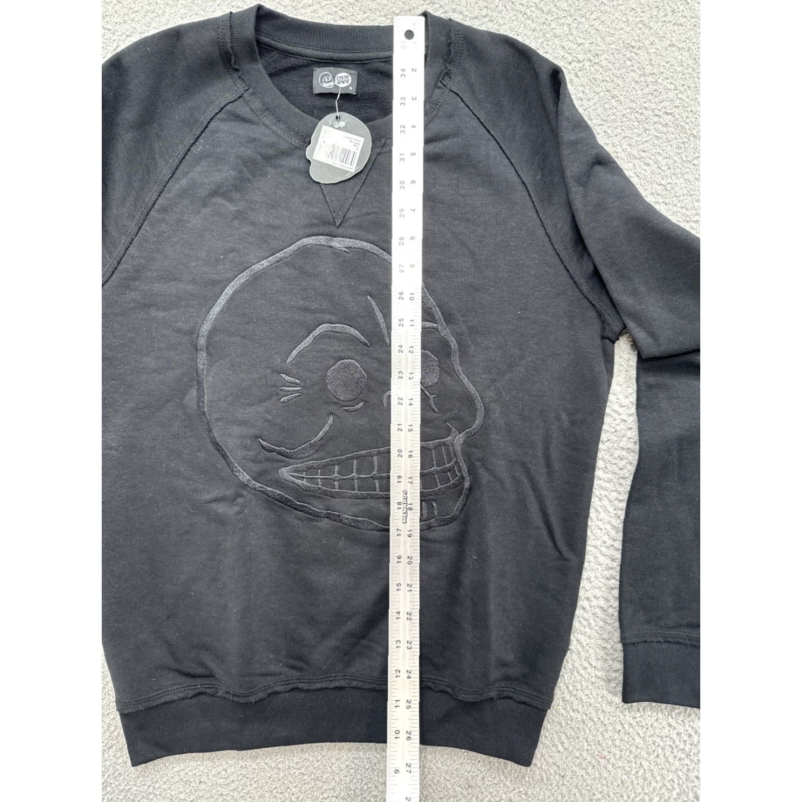 Cheap Monday VINTAGE Cheap Monday Embroidered Skull Logo Black Sweatshirt Mens M Sweatshirt Embroidered Skull Black Mens Size US M / EU 48-50 / 2 - 7 Thumbnail