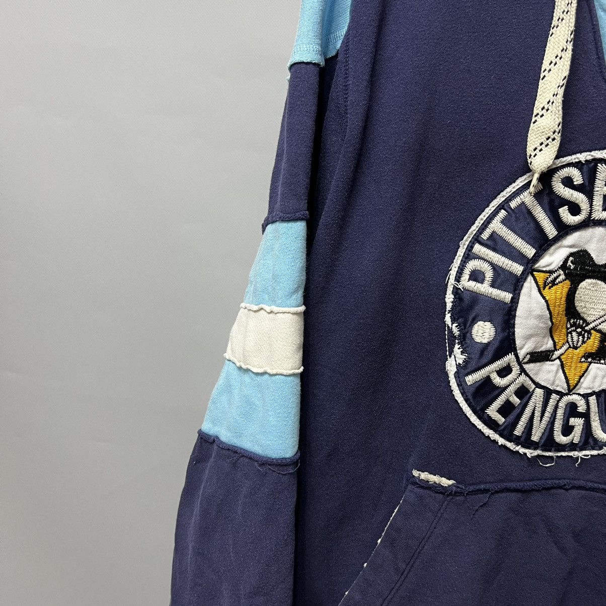 Reebok Reebok CCM Pittsburgh Penguins Hoodie Vintage 90s Style y2k Size US L / EU 52-54 / 3 - 6 Thumbnail