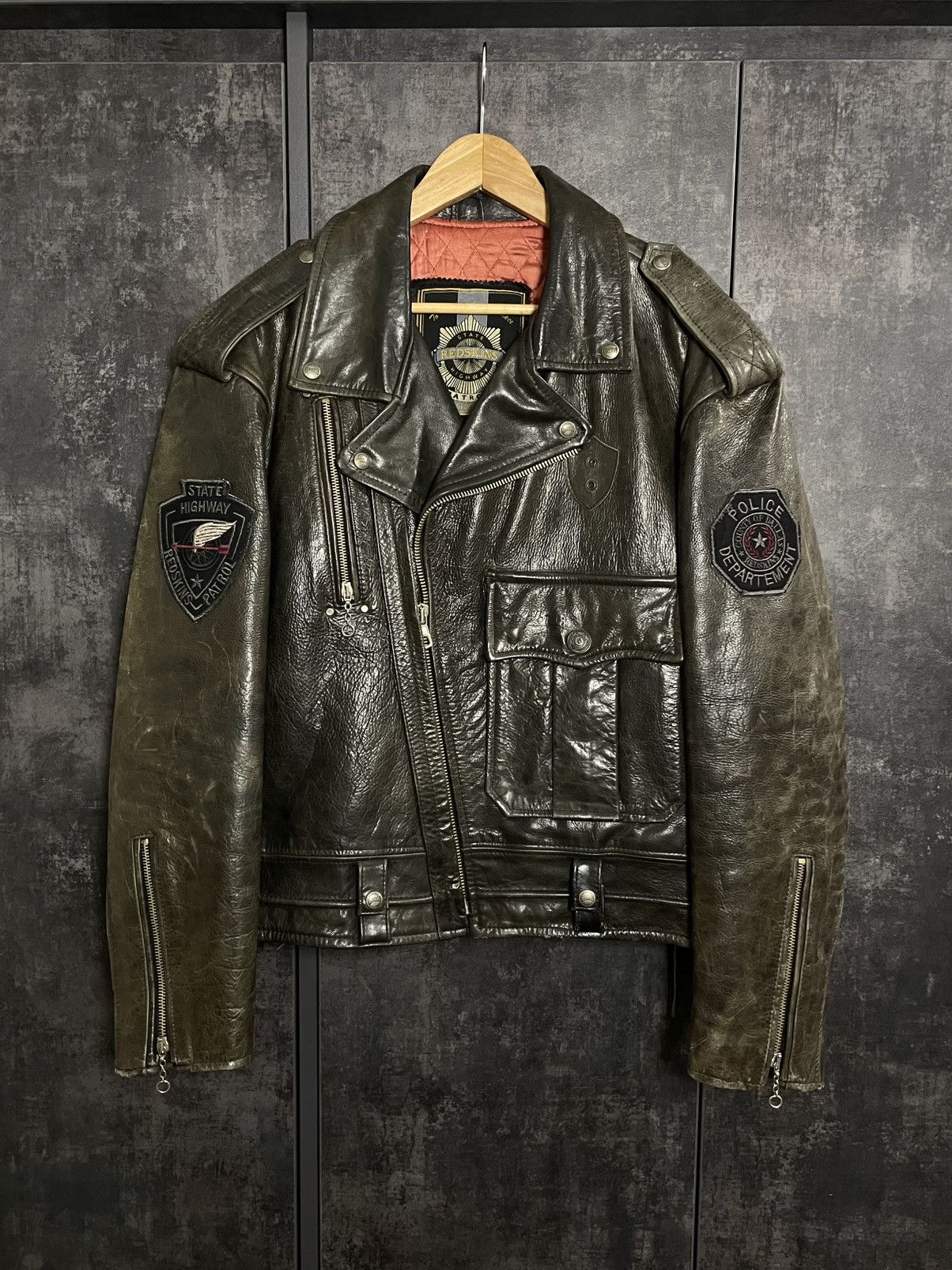 Vintage Crazy Vintage Redskins Cropped Leather Jacket Polizei Schott Size US L / EU 52-54 / 3 - 12 Thumbnail