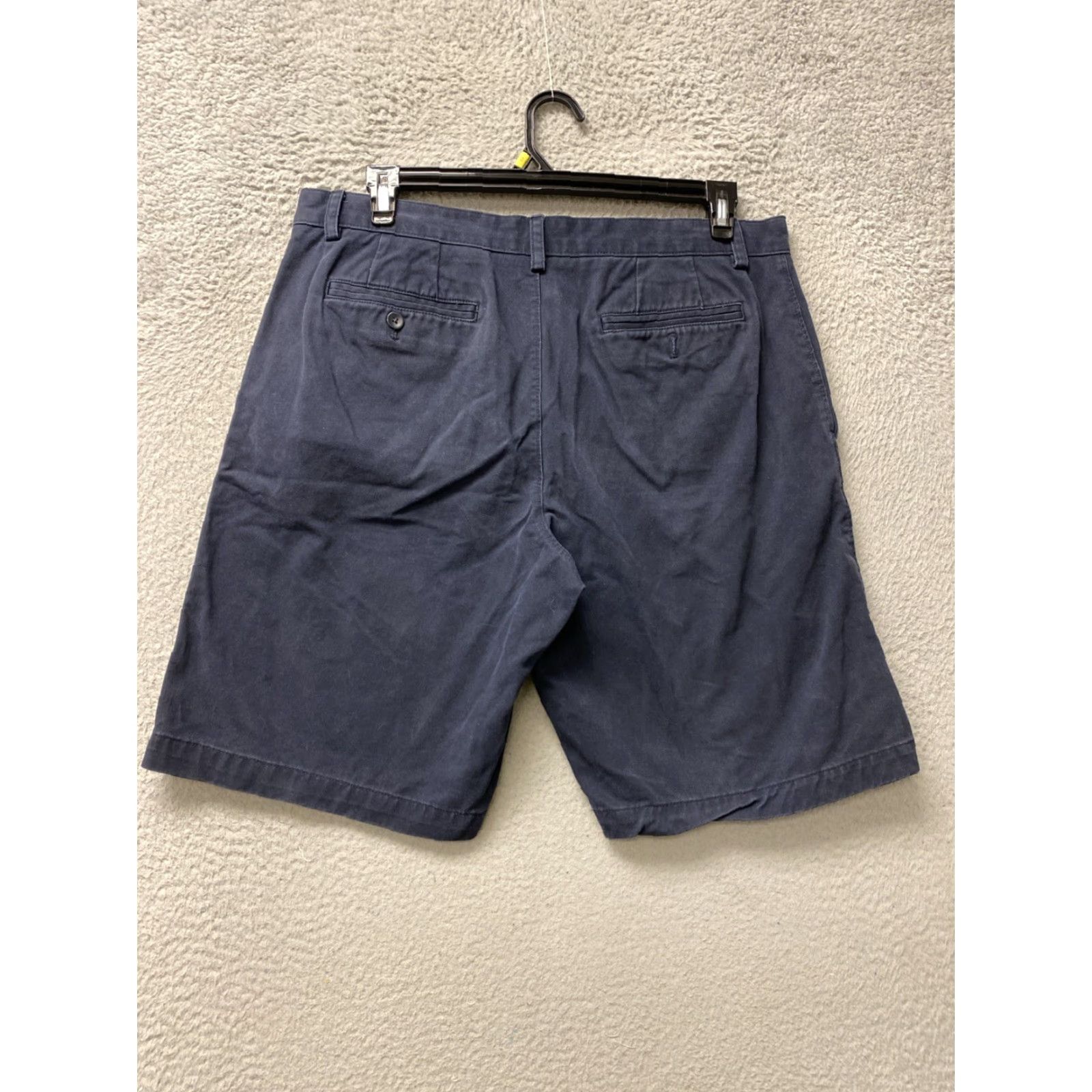 Banana Republic Banana Republic Shorts Men Size 36 Navy 10" Inseam Chino Zip Solid Pockets Casual Spring Summer Size US 36 / EU 52 - 7 Thumbnail