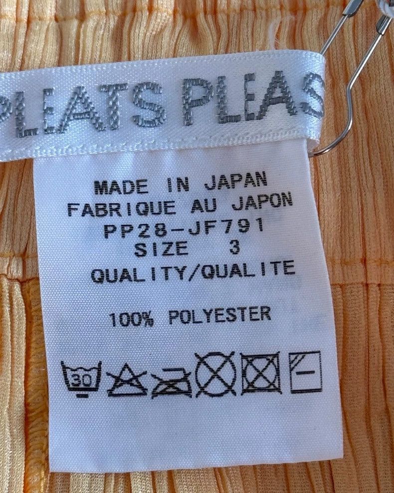 Issey Miyake issey miyake size:3Yellow skirt 2505-Nextarrow Size 42" / US 20 - 2 Thumbnail