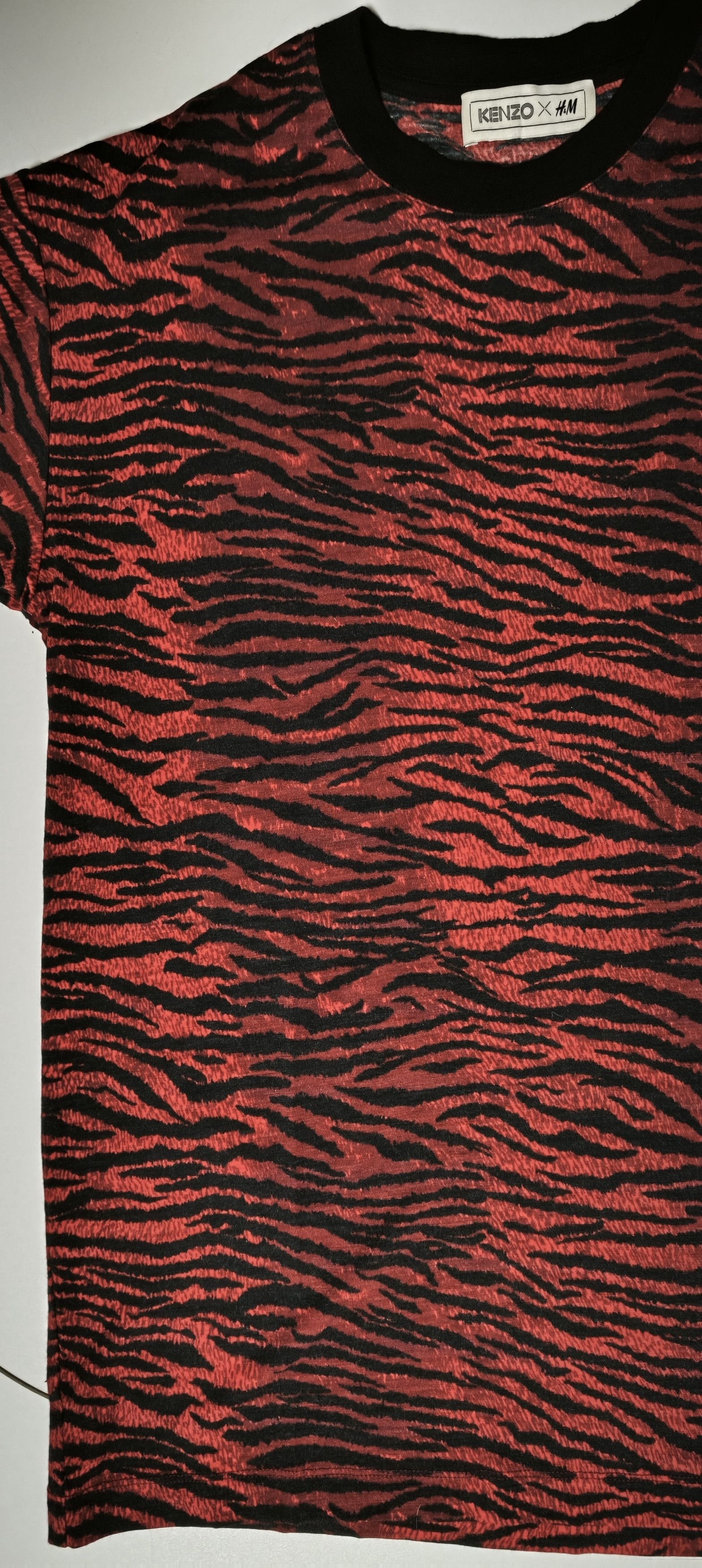 Kenzo Red wool T-shirt with tiger print Size US M / EU 48-50 / 2 - 9 Thumbnail