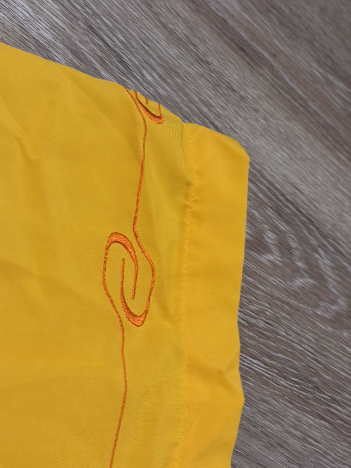 Nike Vintage Y2K Nike Vintage Yellow Button Down Shirt Size Large Size US L / EU 52-54 / 3 - 5 Thumbnail