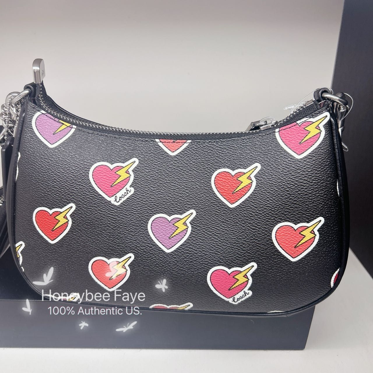 Coach Teri Shoulder Bag With Heart Bolt Print CY346 Size ONE SIZE - 2 Thumbnail