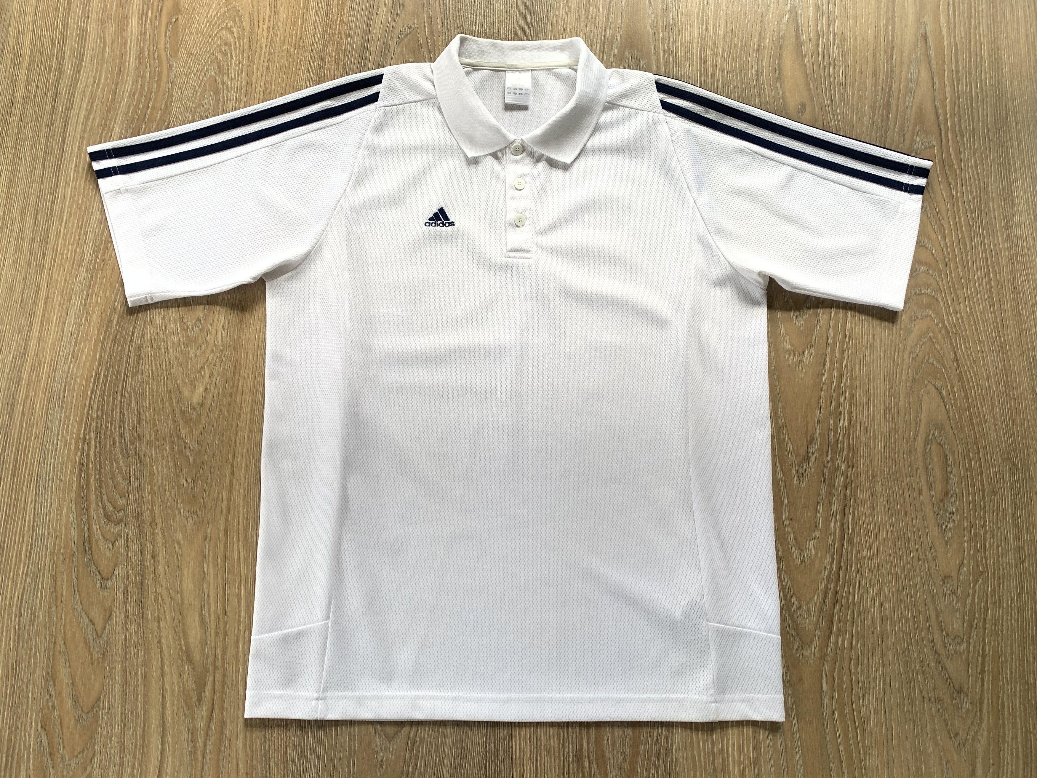 Adidas Vintage Adidas Mens White Training Polo Shirt Size US M / EU 48-50 / 2 - 2 Thumbnail