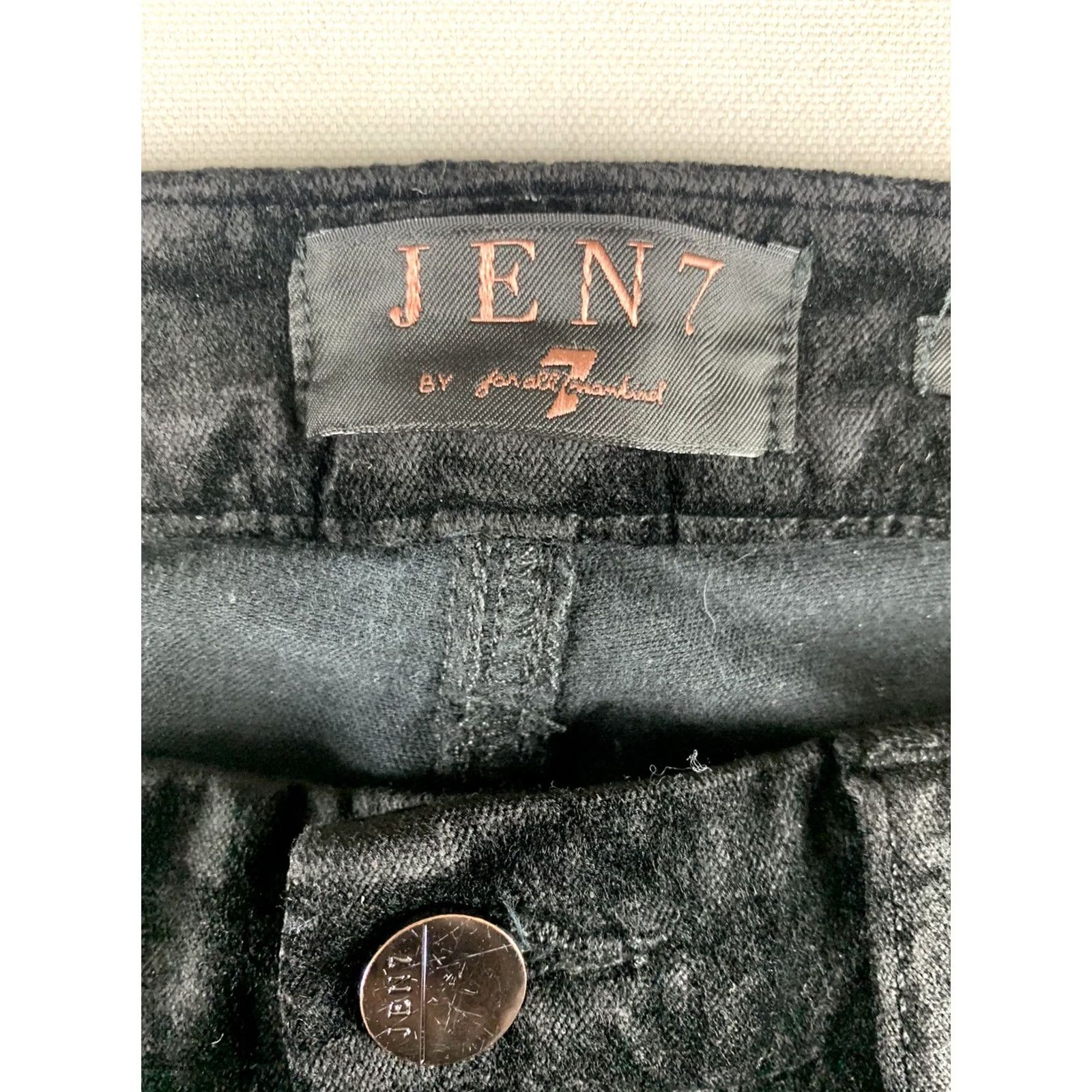 7 For All Mankind VINTAGE JEN 7 FOR ALL MANKIND PANTS CROPPED BOOT VELVET WOMENS 4 BLACK 28X26 WOMENS Jeans Size 27" / US 4 / IT 40 - 5 Thumbnail