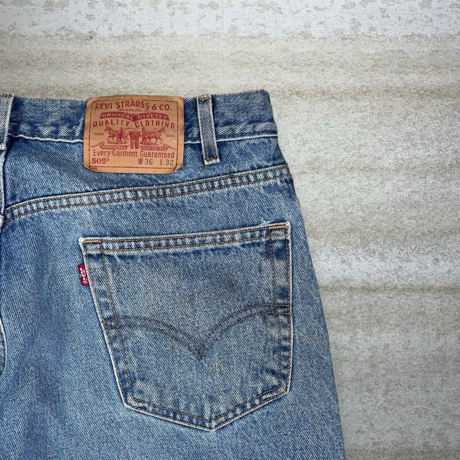 Levi's Vintage 90s Levis Jeans 505 38x32 Straight Fit Light Wash Size US 38 / EU 54 - 3 Thumbnail