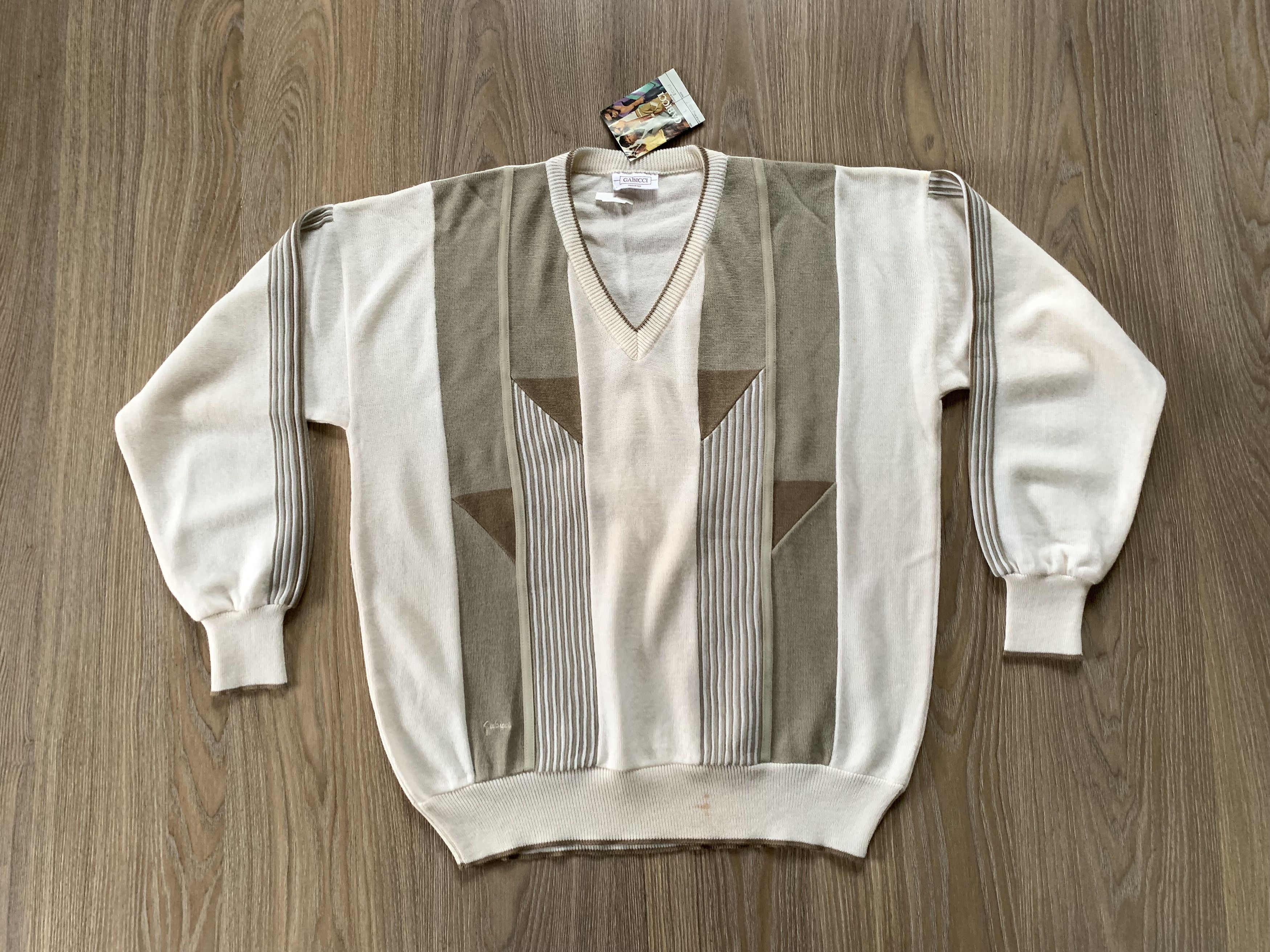 Gabicci × Vintage Vintage Gabicci V-Neck New Italian Knit Sweater Size US L / EU 52-54 / 3 - 2 Thumbnail