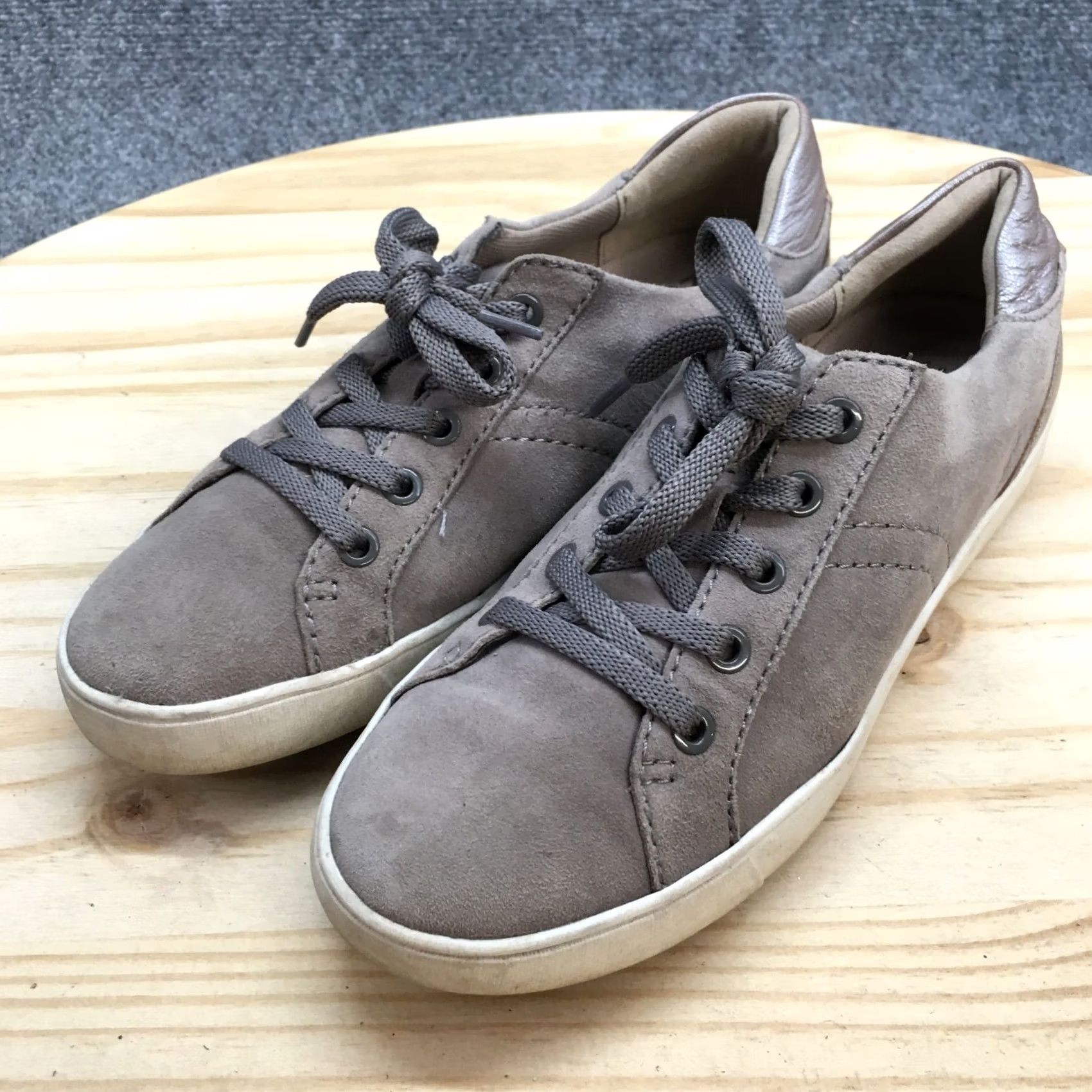 Naturalizer Naturalizer Shoes Womens 8 M Morrison Low Top Sneakers Gray Leather Lace Up Size M / US 6-8 / IT 42-44 - 3 Thumbnail