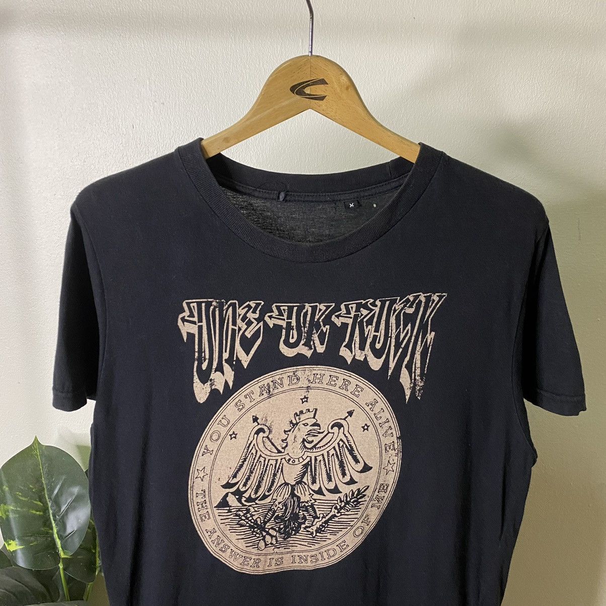 Band Tees × Japanese Brand × Vintage 2011 One Ok Rock Japanese Rock Band Answer Is Near Tee Size US M / EU 48-50 / 2 - 2 Thumbnail