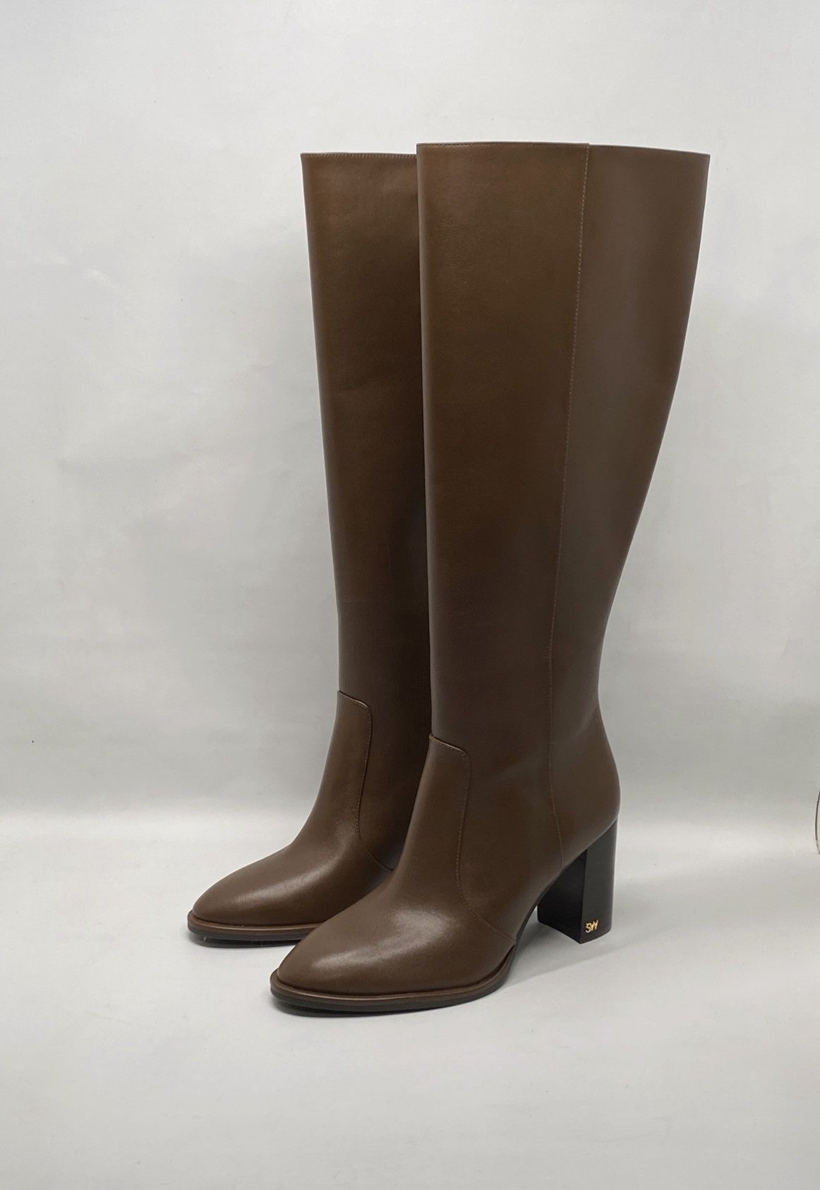 Stuart Weitzman Stuart Weitzman Leather Knee High Boots size 7.5 Size US 7.5 / IT 37.5 - 1 Thumbnail