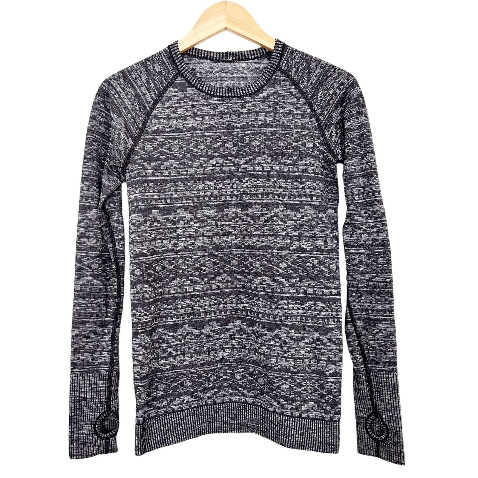 Lululemon Lululemon Gray Rest Less Long Sleeve Pullover Shirt Size S / US 4 / IT 40 - 1 Thumbnail