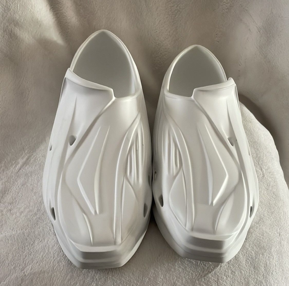 1017 ALYX 9SM Alyx white slip-ons Size US 12 / EU 45 - 3 Thumbnail