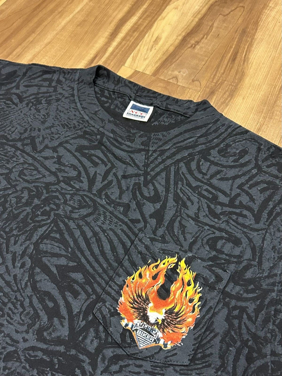 Vintage Vintage motorcycle AOP pocket tee Size US XL / EU 56 / 4 - 2 Thumbnail