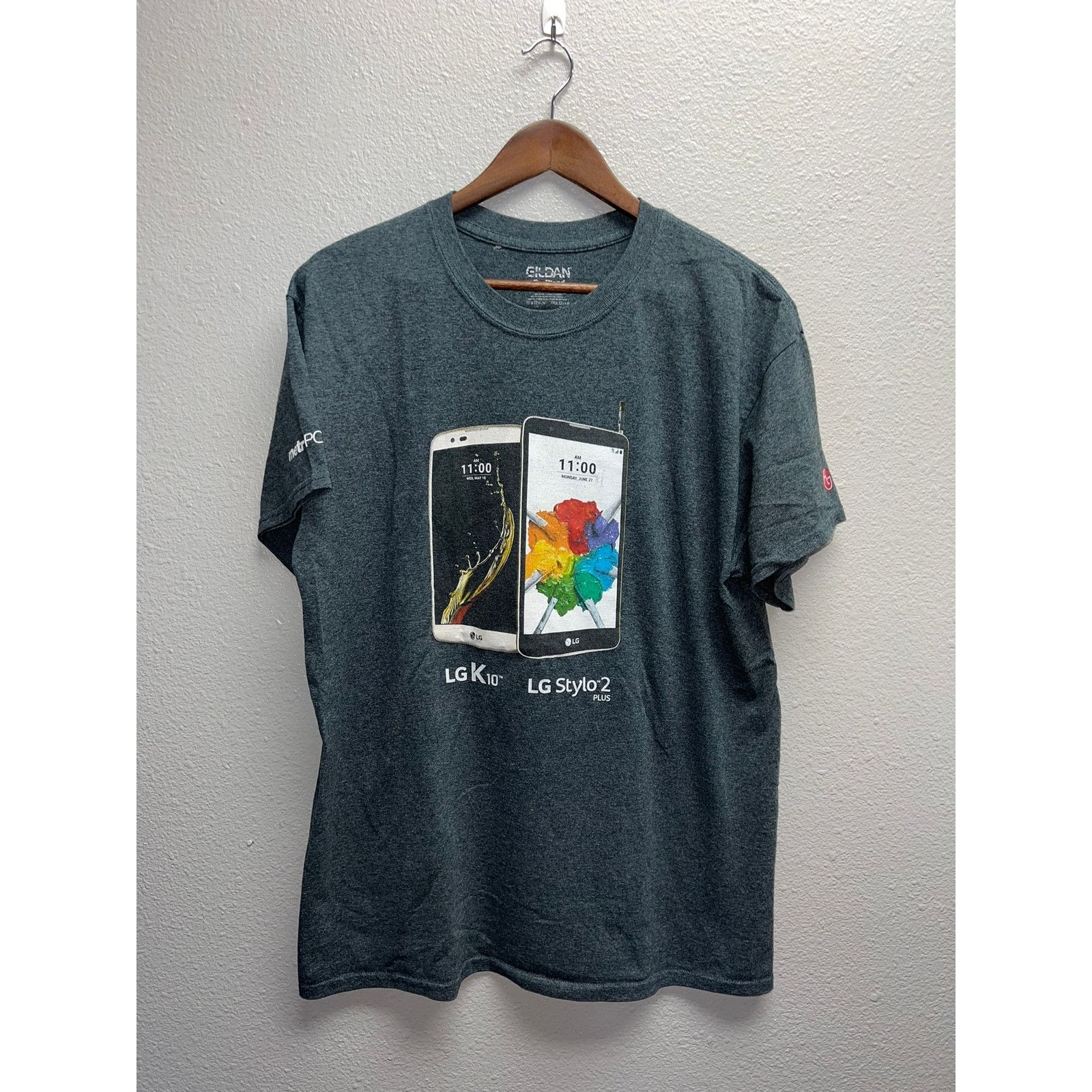 Gildan LG Phone Shirt LK K10 Stylo 2 Plus Metro PCS Promo Tee Large Size US L / EU 52-54 / 3 - 1 Thumbnail