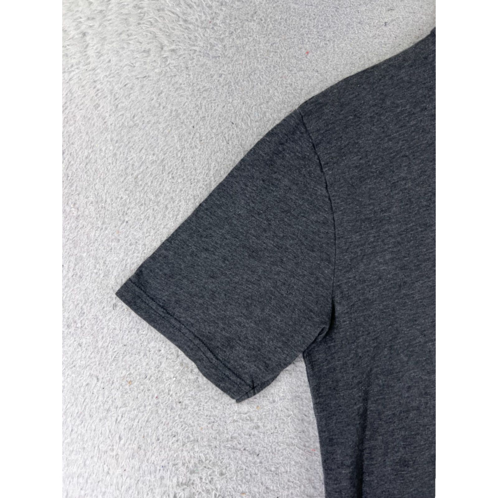 The North Face The North Face Shirt Men S Gray Short Sleeve Crew Neck Head In The Clouds Logo Vintage No Size US S / EU 44-46 / 1 - 3 Thumbnail