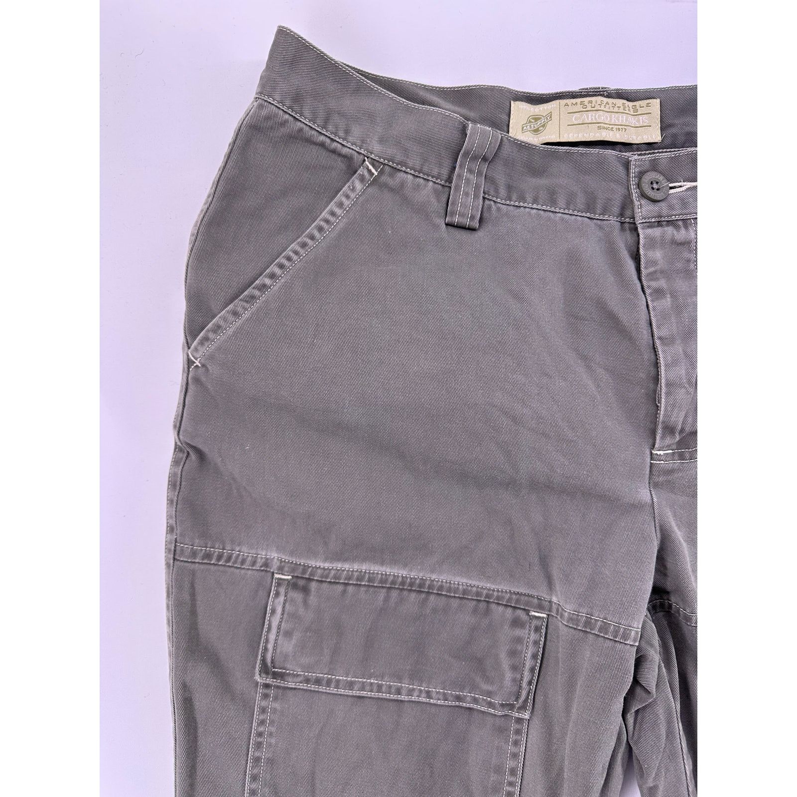 American Eagle Outfitters American Eagle Outfitters Cargo khakis Size 10 Size 32" / US 10 / IT 46 - 6 Thumbnail