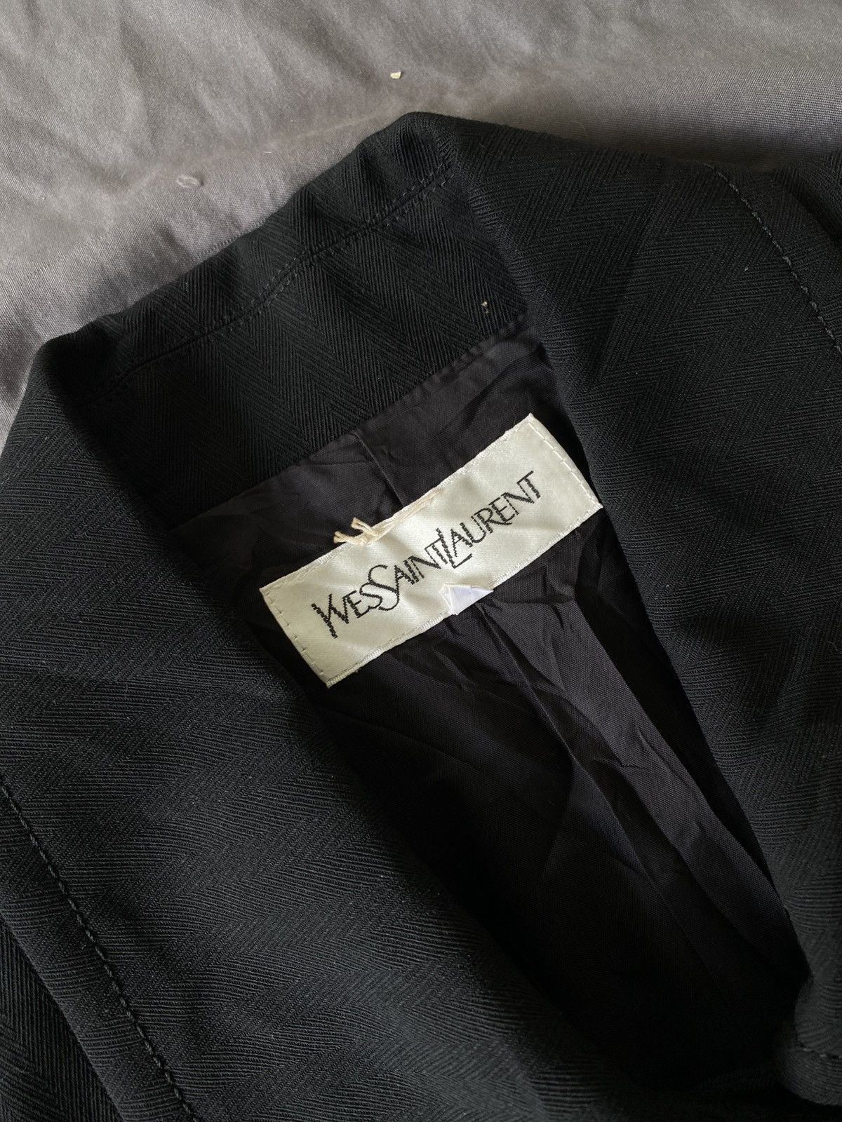 Yves Saint Laurent Vintage Yves Saint Laurent Blazer Herringbone LGB Size XS / US 0-2 / IT 36-38 - 3 Thumbnail