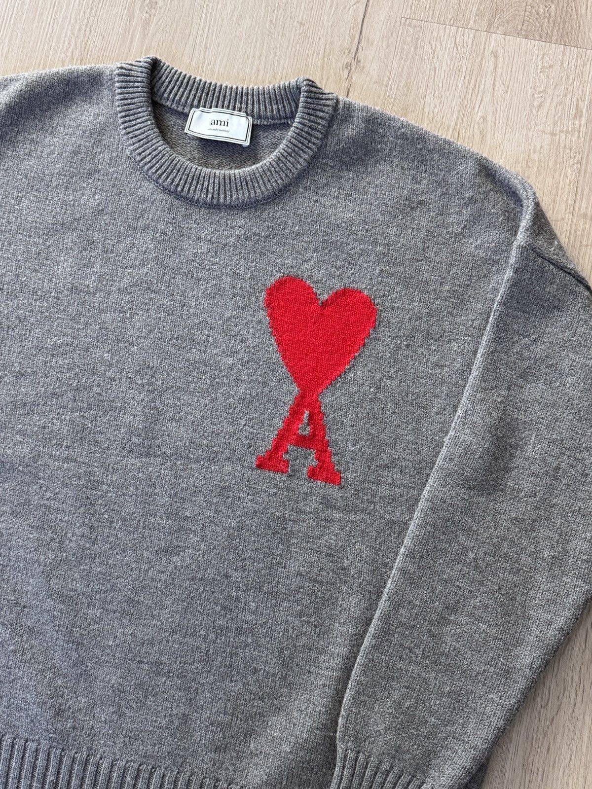 AMI AMI Paris De Coeur Red Sweater Grey Oversized Medium Unisex Size US M / EU 48-50 / 2 - 6 Thumbnail