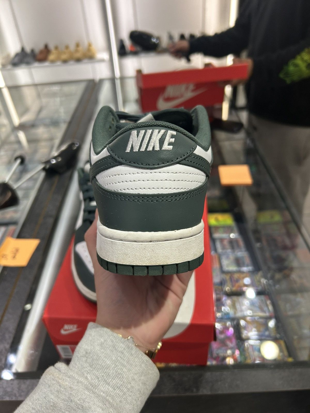 Nike Nike Dunk Low Vintage Green Size US 10.5 / EU 43-44 - 3 Thumbnail