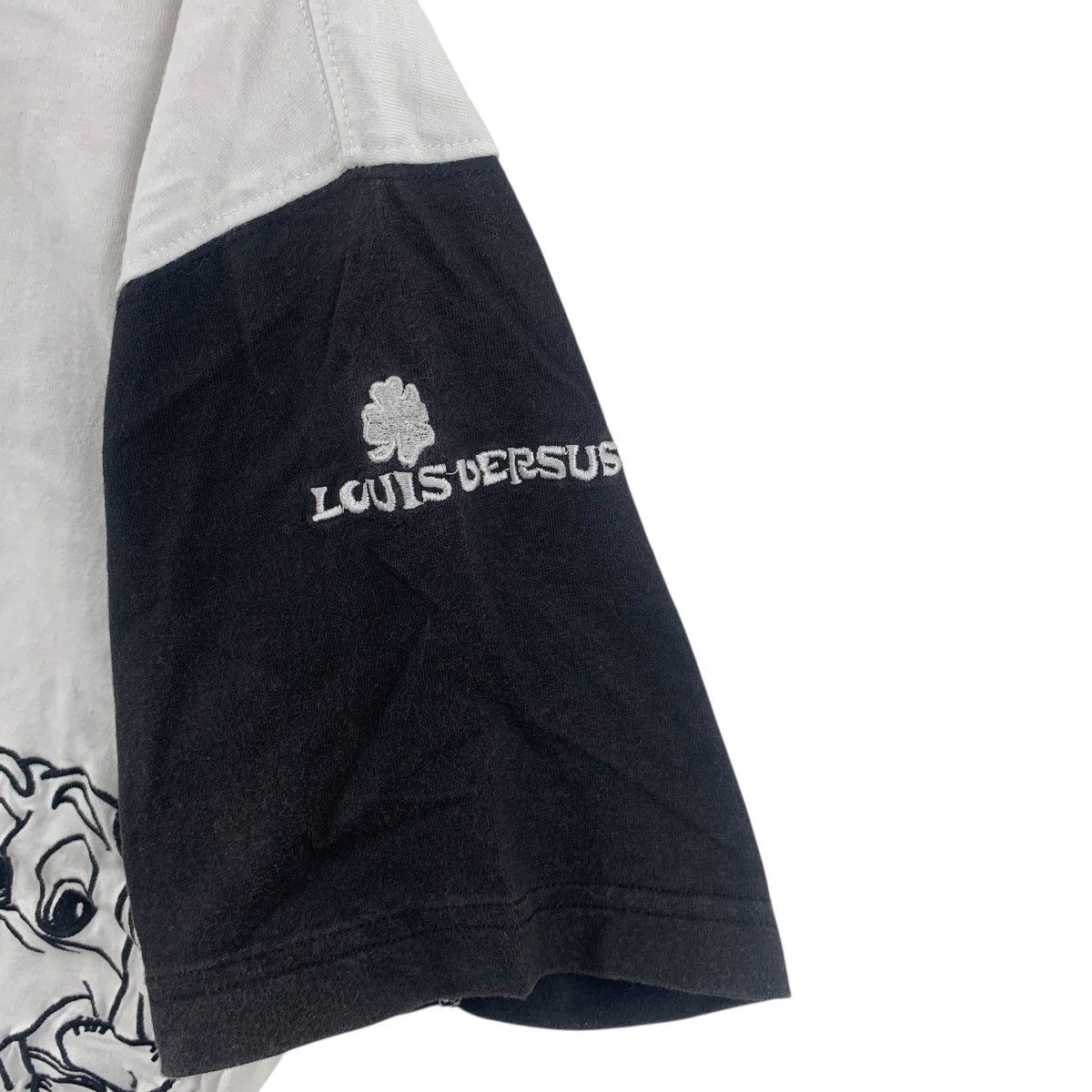 Vintage Vintage LOUIS VERSUS ITALY Dog Embroidered Logo Tee Shirt Size M / US 6-8 / IT 42-44 - 7 Thumbnail