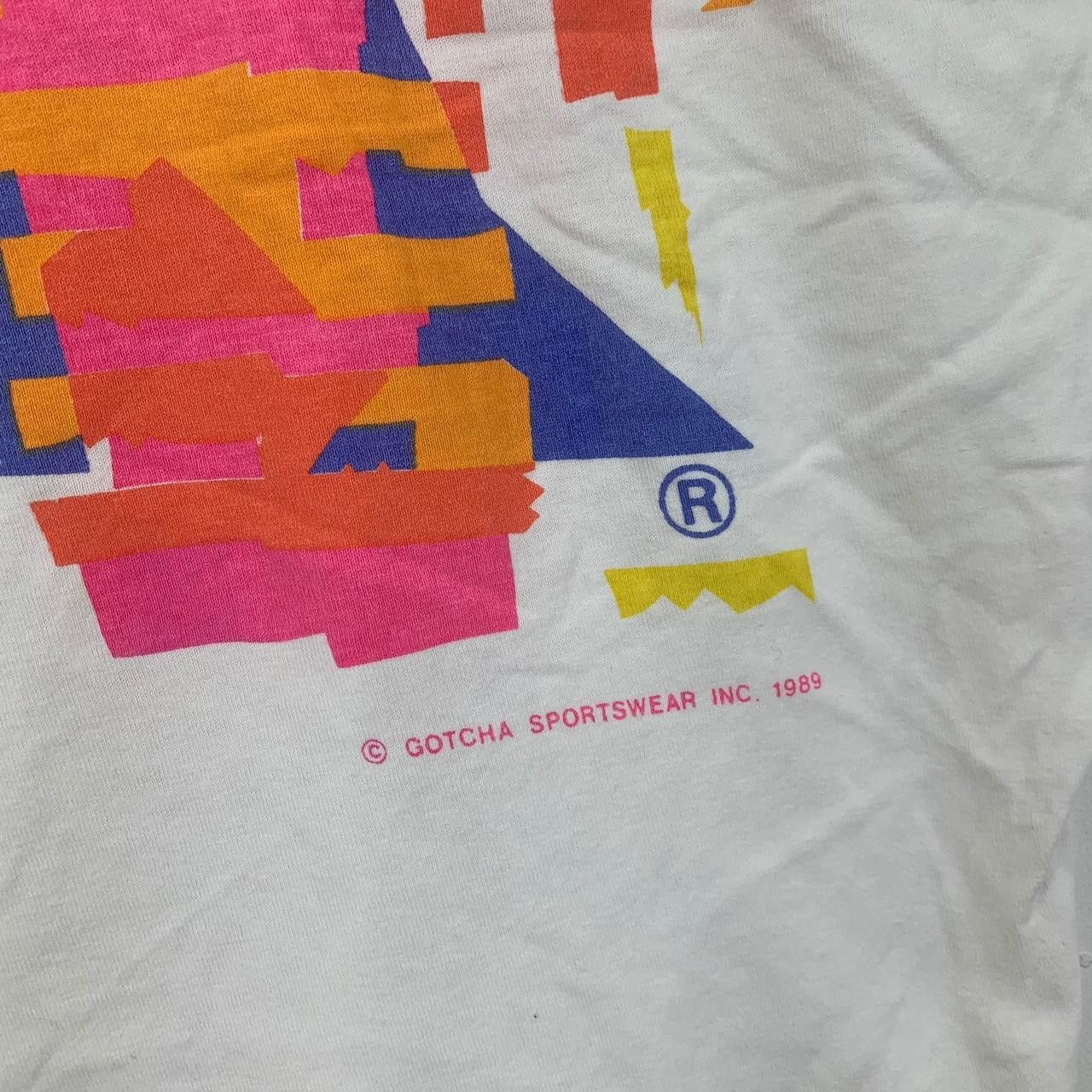 Vintage Vintage 1989 GOTCHA SKATEBOARD Graffiti Tee Shirt Top Size US M / EU 48-50 / 2 - 6 Thumbnail