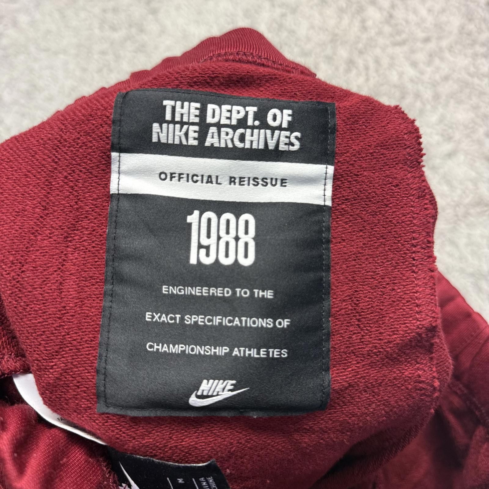 Nike Nike Sportswear Tribute Striped Track Pants Size US 30 / EU 46 - 4 Thumbnail
